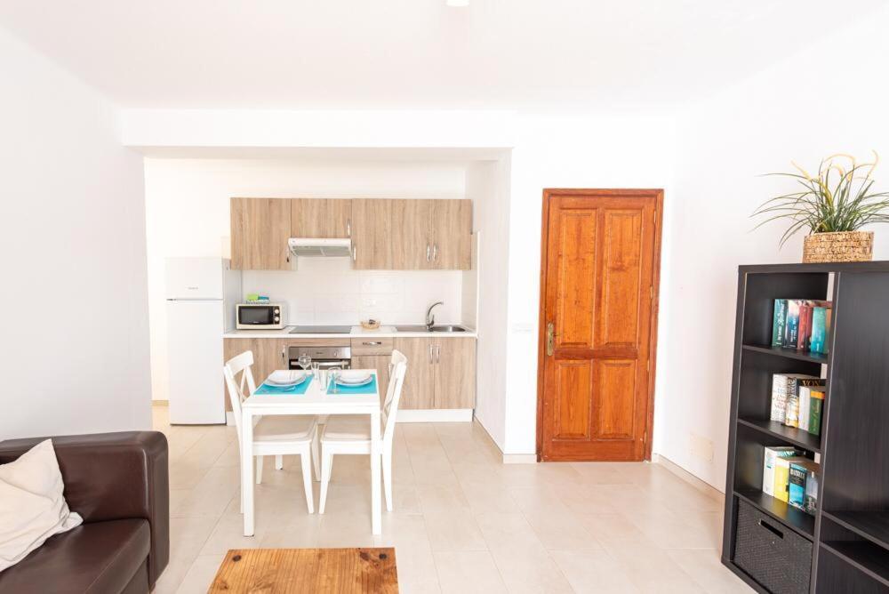 Apartment Luna Nudist Place Charco del Palo Exterior foto